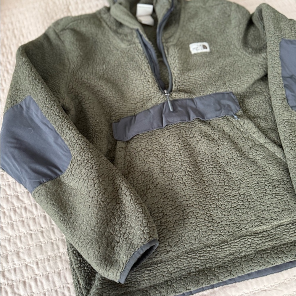 The North Face Green and Gray Performance Jacket with Quarter-Zip